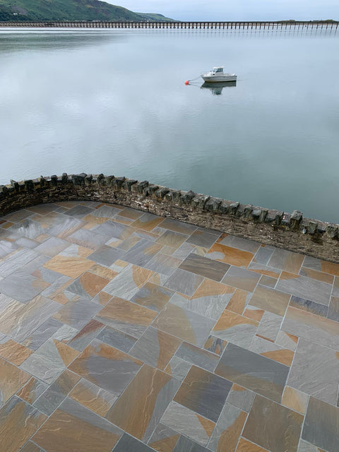 Ash-Bronze Natural Sandstone Patio Paving